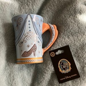 Disney Cinderella Mug and Pin